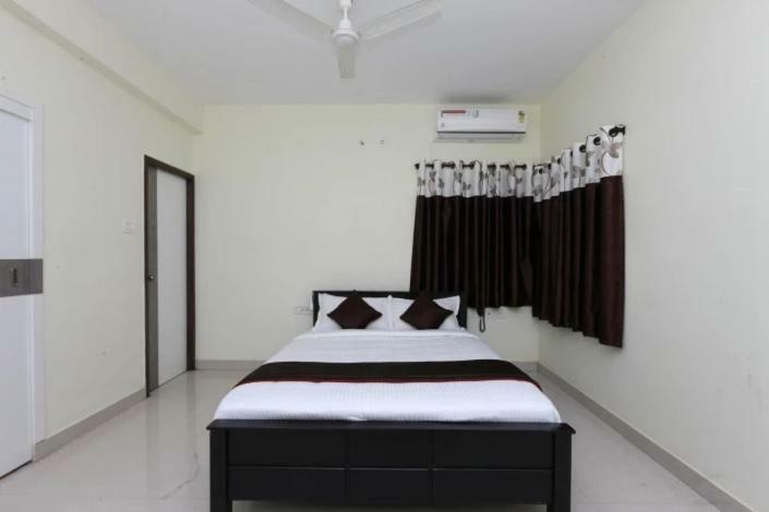 The Posh Residency, Ecr Bed & Breakfast Chennai Luaran gambar